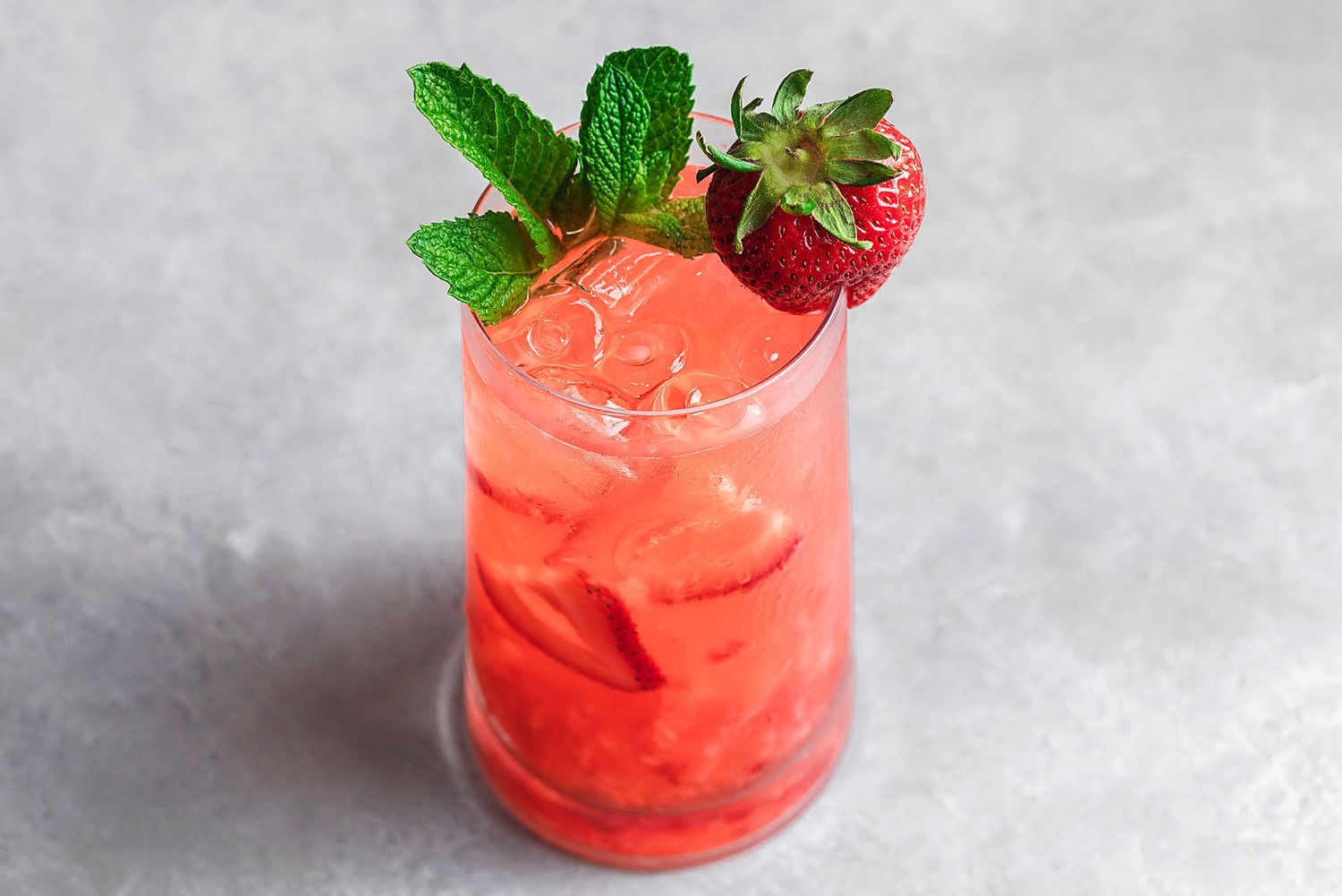 Red Drink for Juneteenth (sparkling strawberry ginger lemonade)